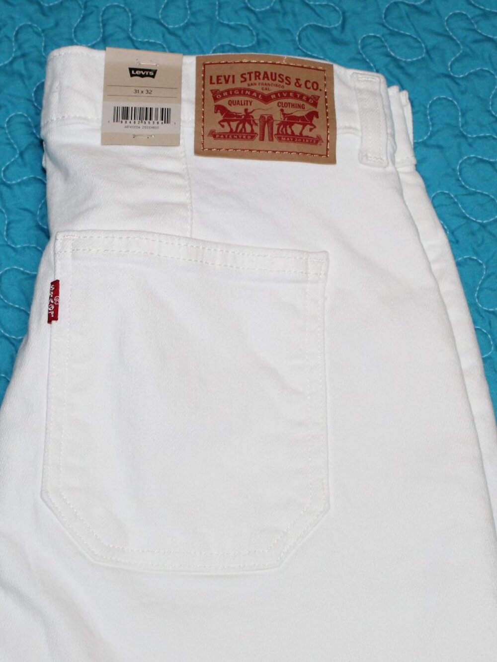 LEVIS TAILORED 724 Straight Pants/Jeans Size 31/32 White